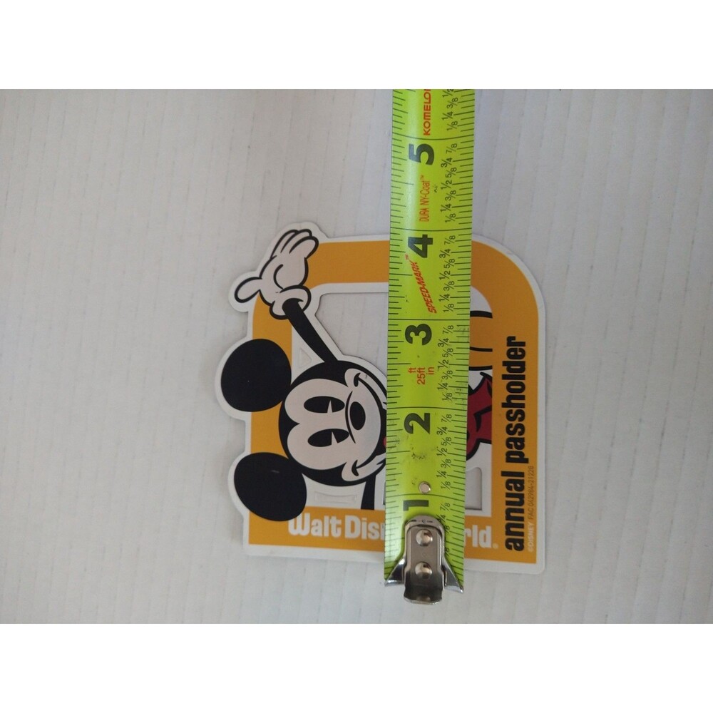 Authentic Walt Disney World Annual Passholder Magnet Mickey Mouse Collectable - Picture 6 of 7